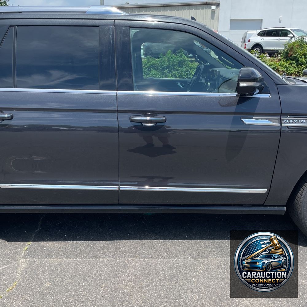 2022 Lincoln Navigator L Reserve