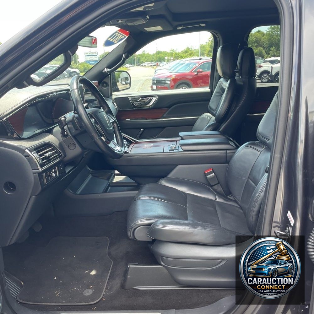 2022 Lincoln Navigator L Reserve