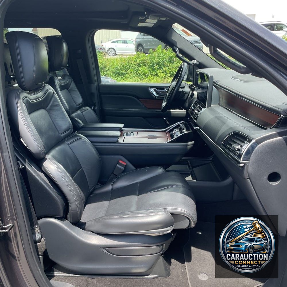 2022 Lincoln Navigator L Reserve