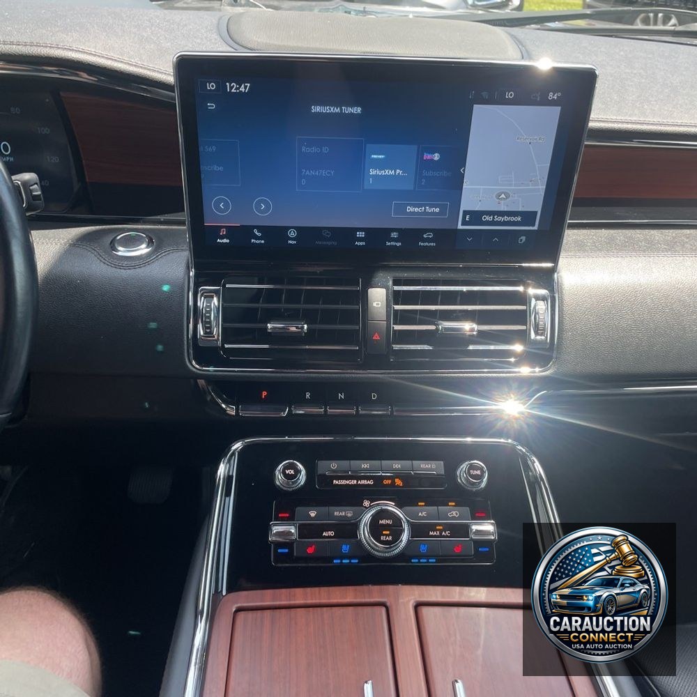 2022 Lincoln Navigator L Reserve