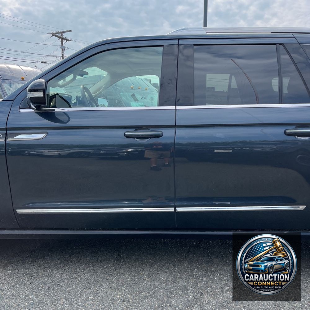 2022 Lincoln Navigator L Reserve
