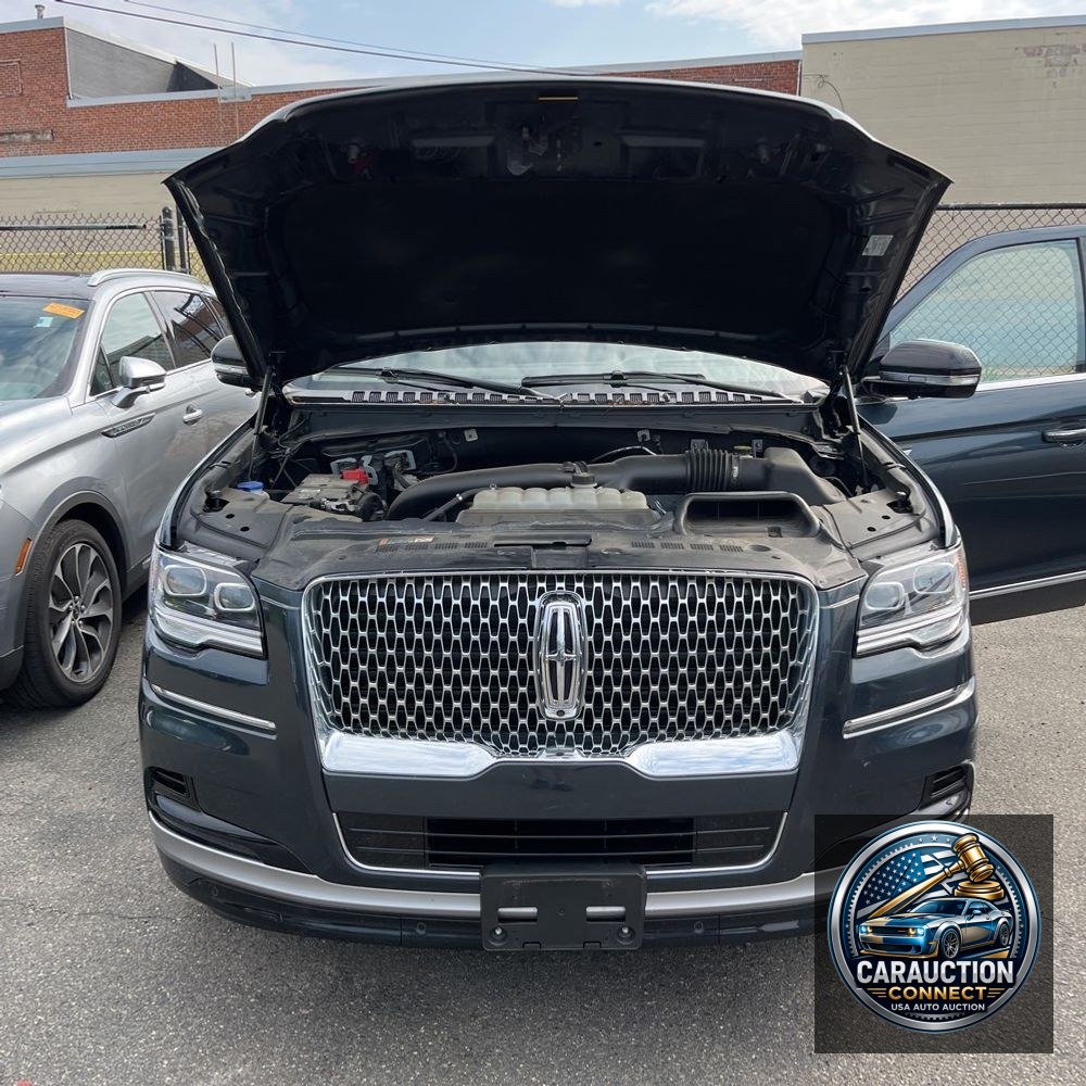 2022 Lincoln Navigator L Reserve
