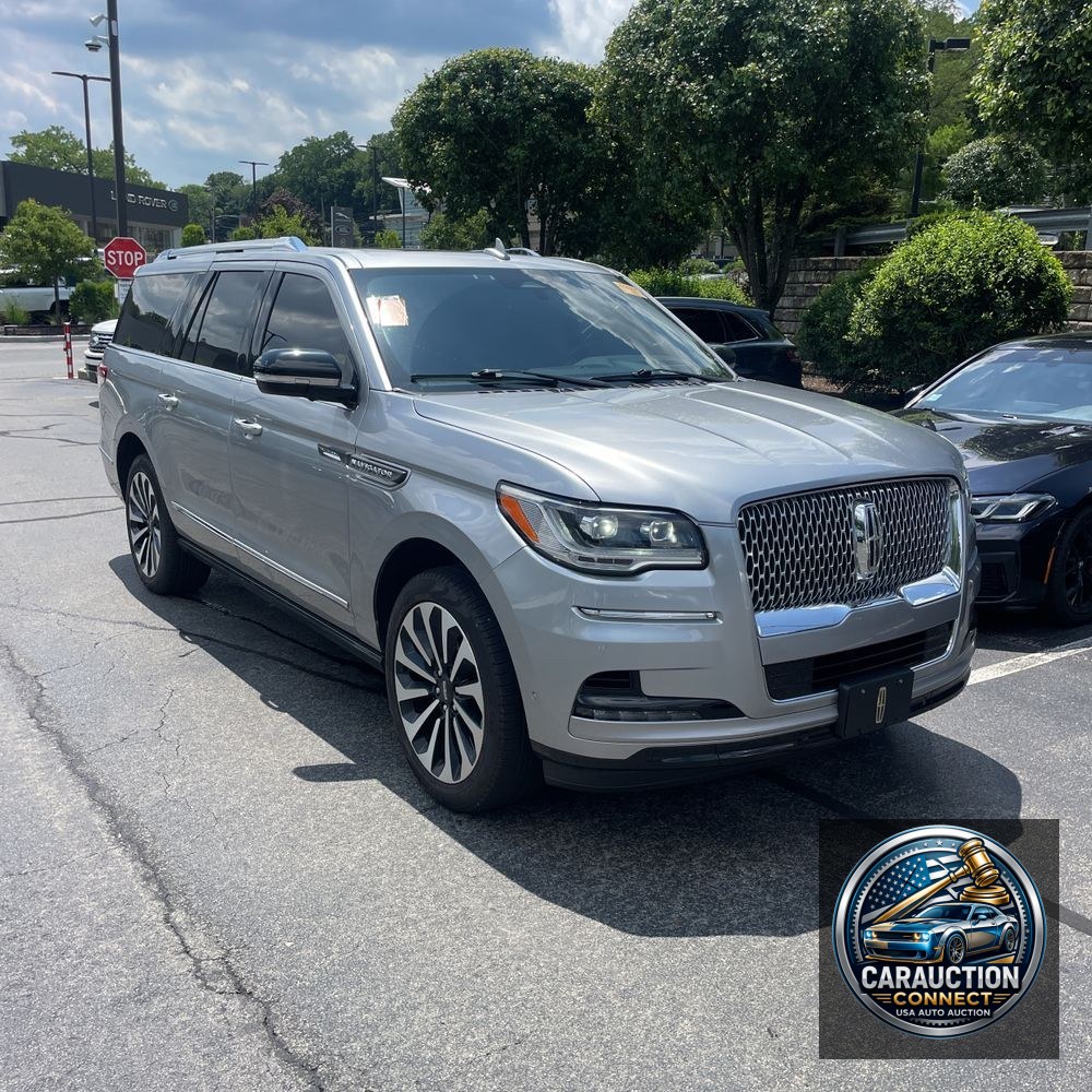 2022 Lincoln Navigator L Reserve