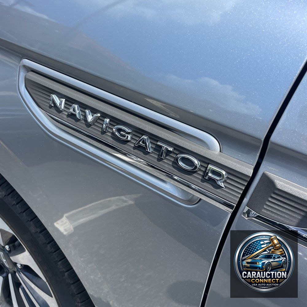 2022 Lincoln Navigator L Reserve