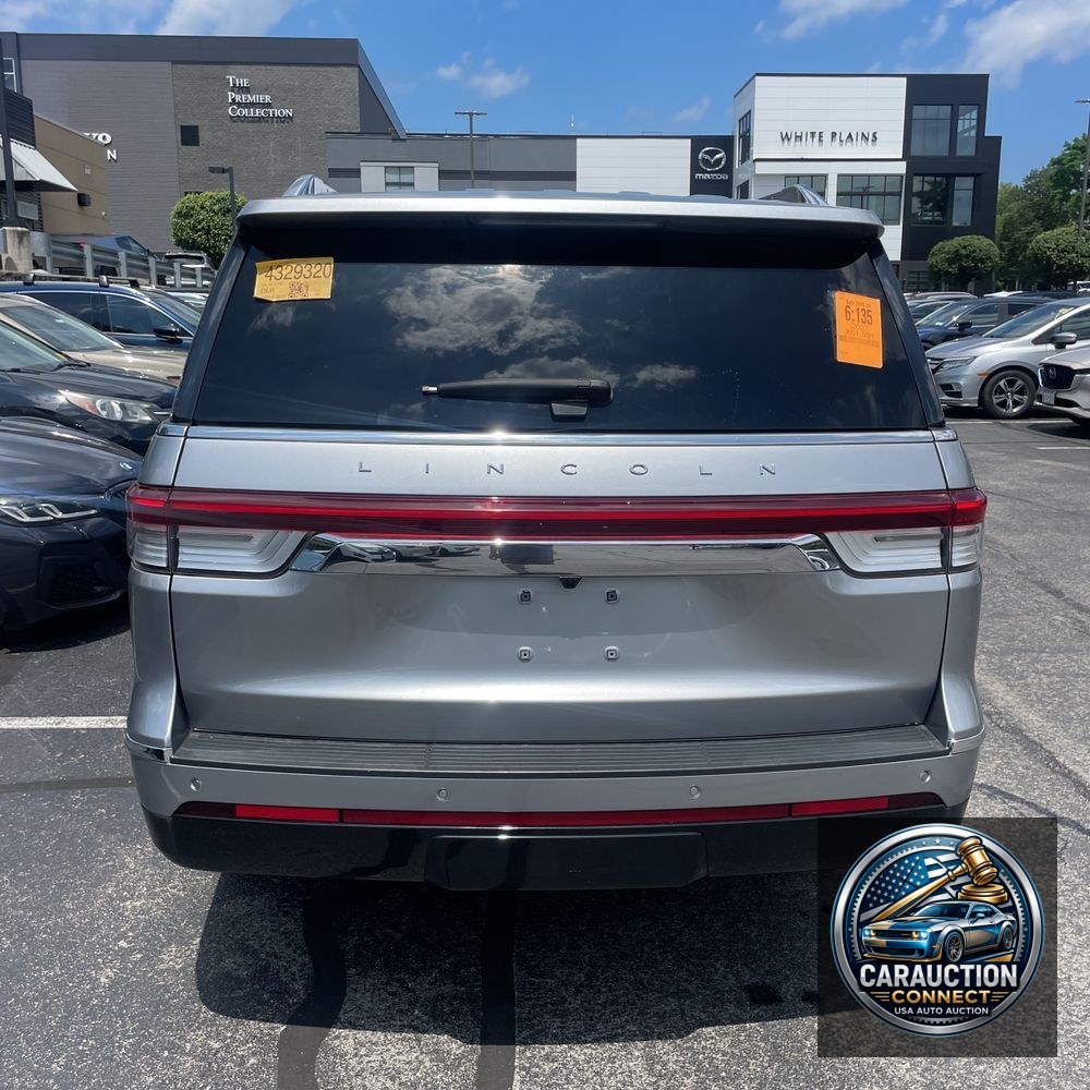 2022 Lincoln Navigator L Reserve