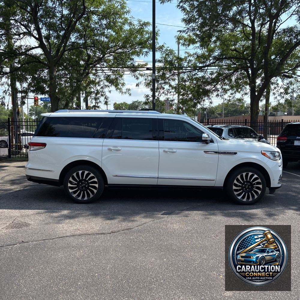 2023 Lincoln Navigator L Black Label