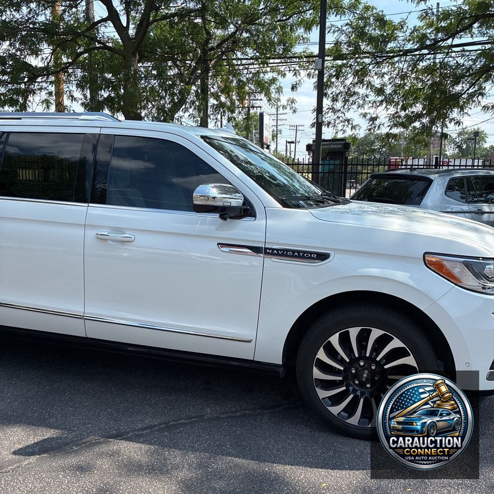 2023 Lincoln Navigator L Black Label