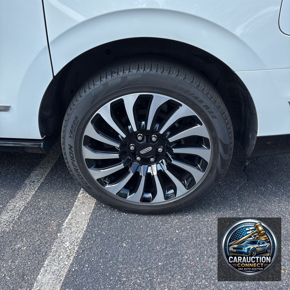 2023 Lincoln Navigator L Black Label