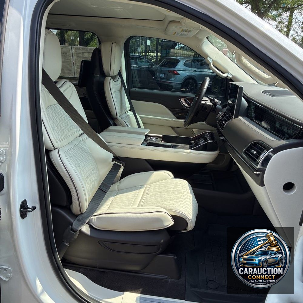 2023 Lincoln Navigator L Black Label