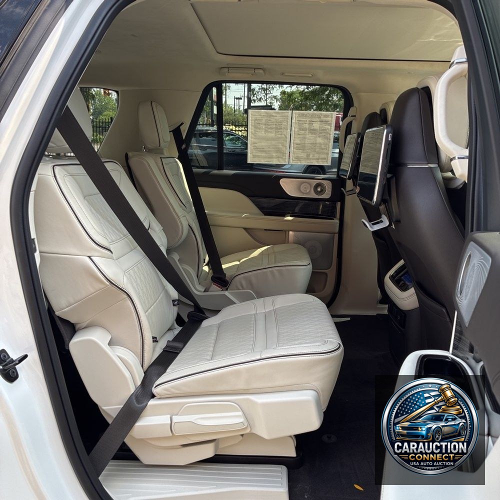 2023 Lincoln Navigator L Black Label