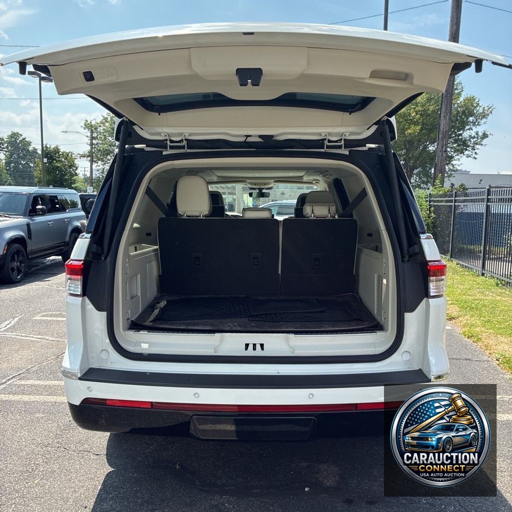 2023 Lincoln Navigator L Black Label