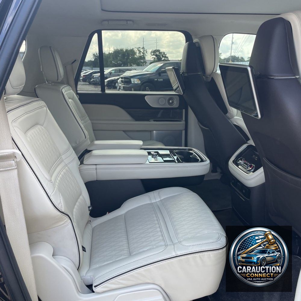 2020 Lincoln Navigator L Black Label