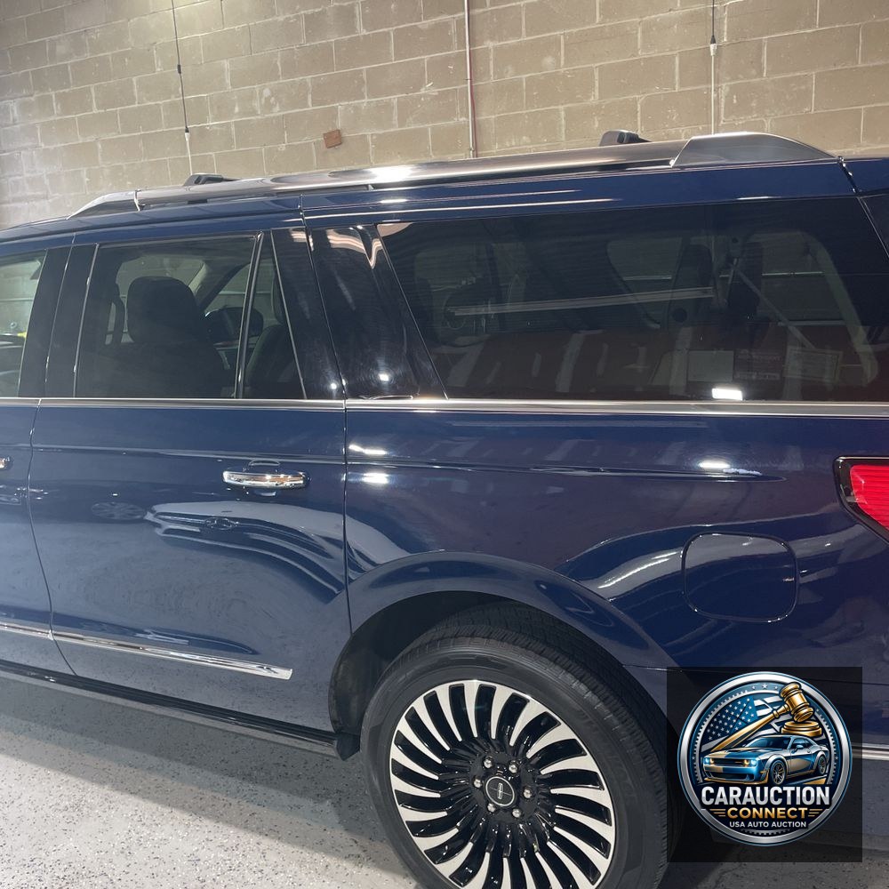 2019 Lincoln Navigator L Black Label