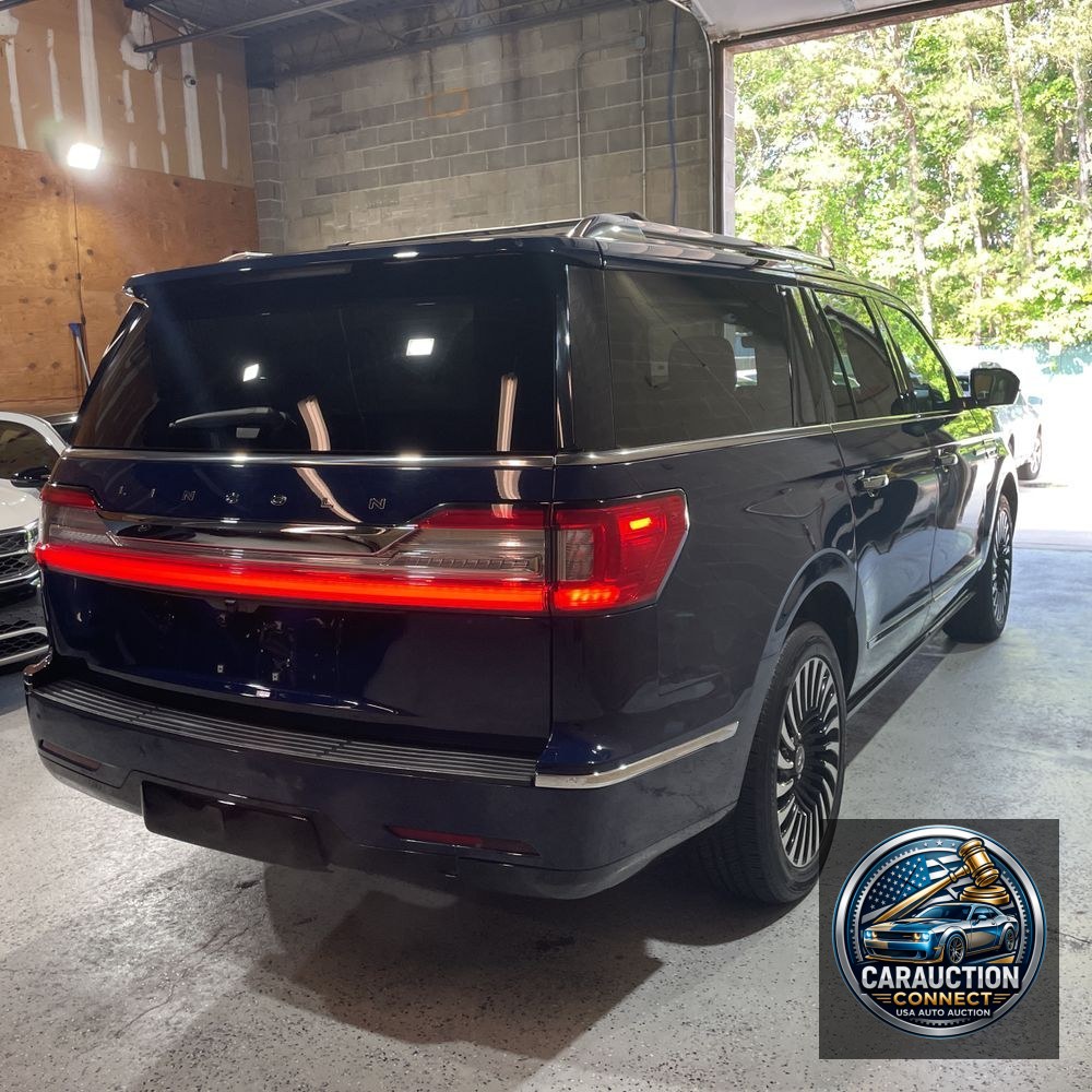 2019 Lincoln Navigator L Black Label