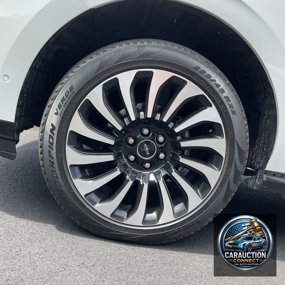 2022 Lincoln Navigator L Black Label
