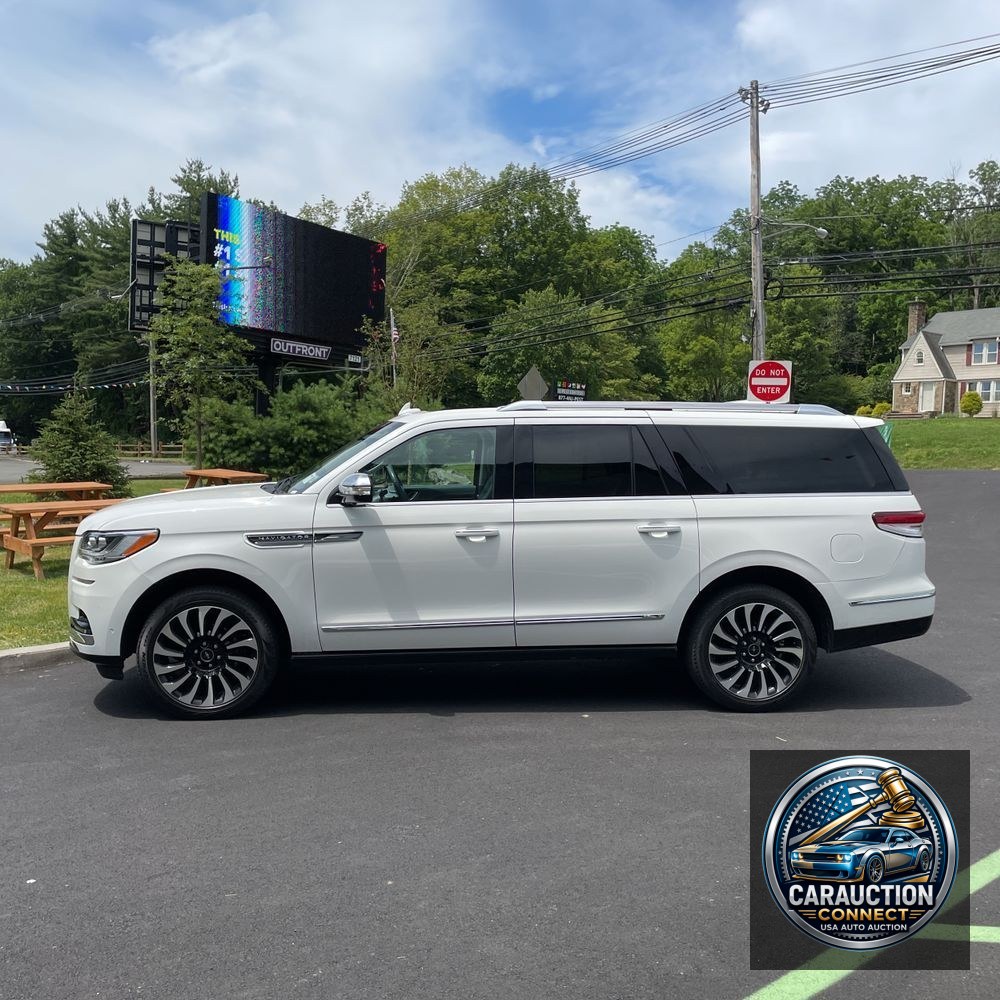 2022 Lincoln Navigator L Black Label