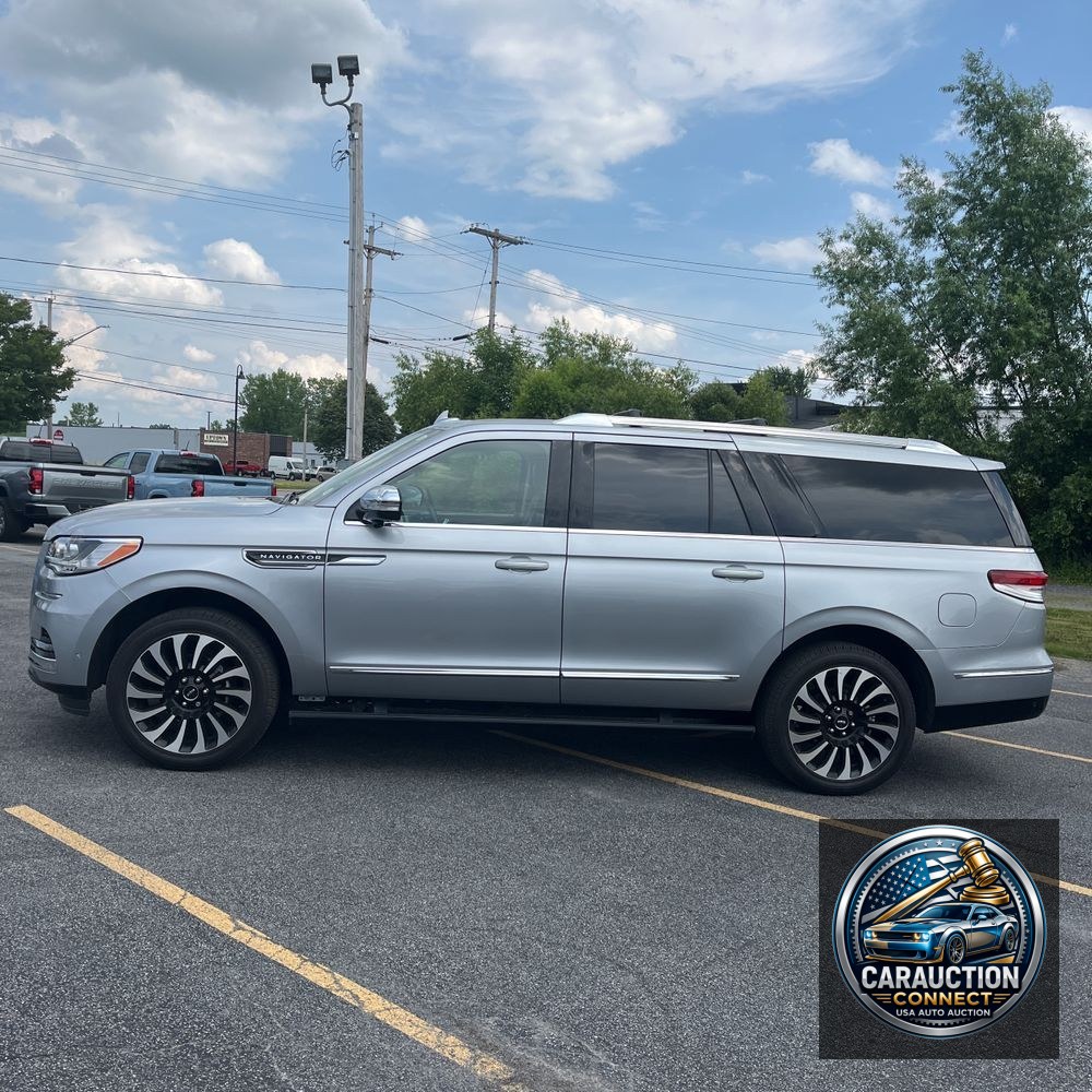 2022 Lincoln Navigator L Black Label