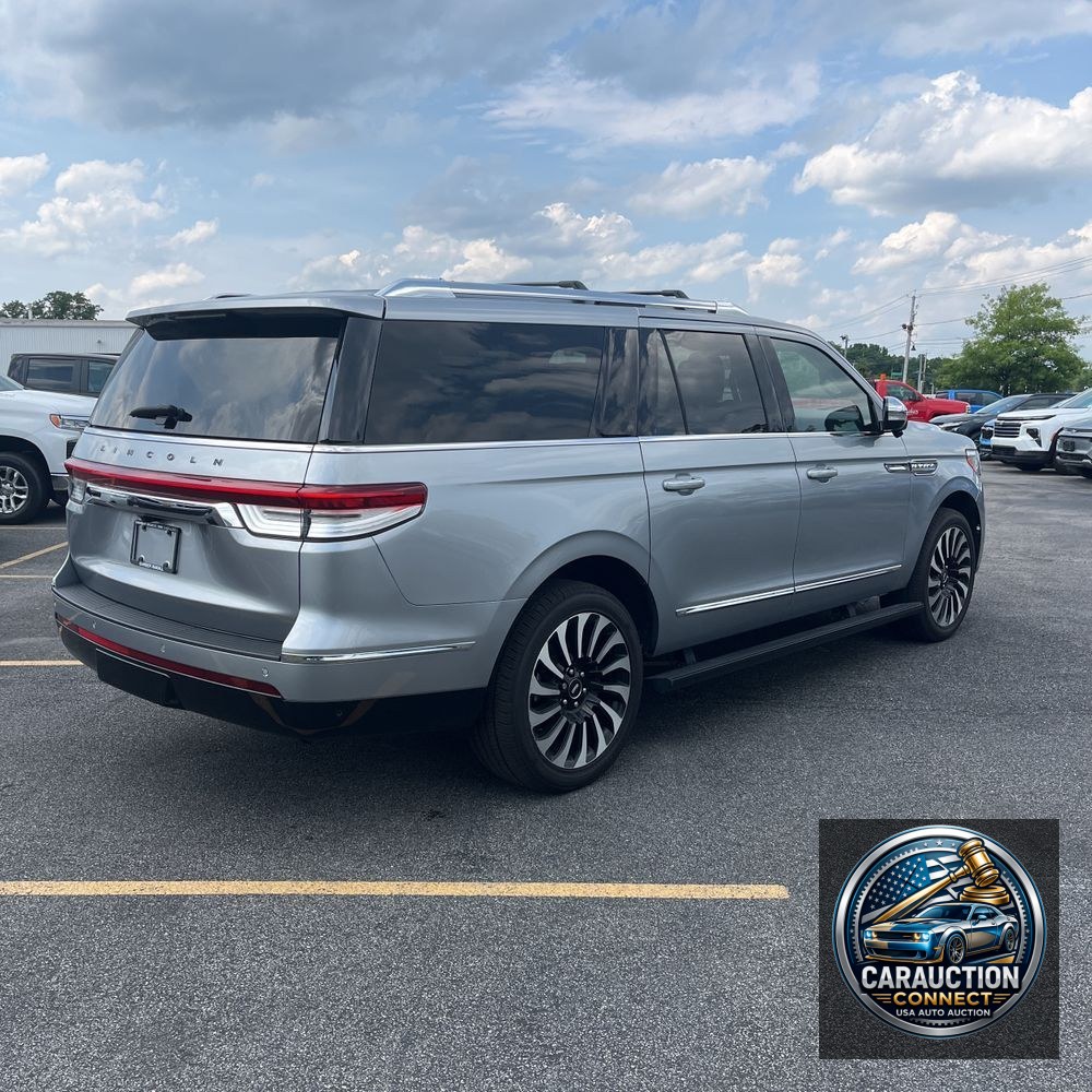 2022 Lincoln Navigator L Black Label