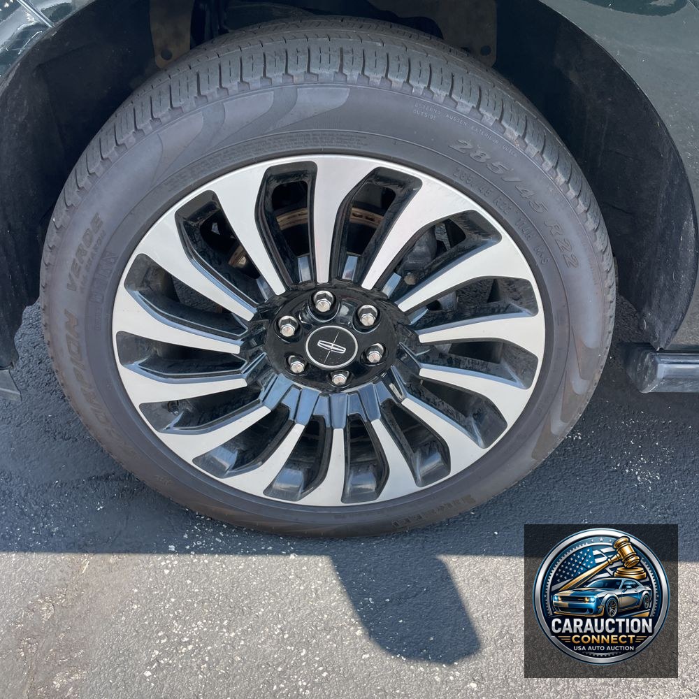 2022 Lincoln Navigator L Black Label