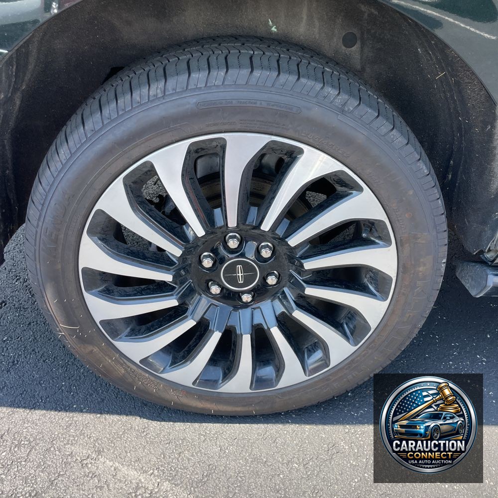 2022 Lincoln Navigator L Black Label