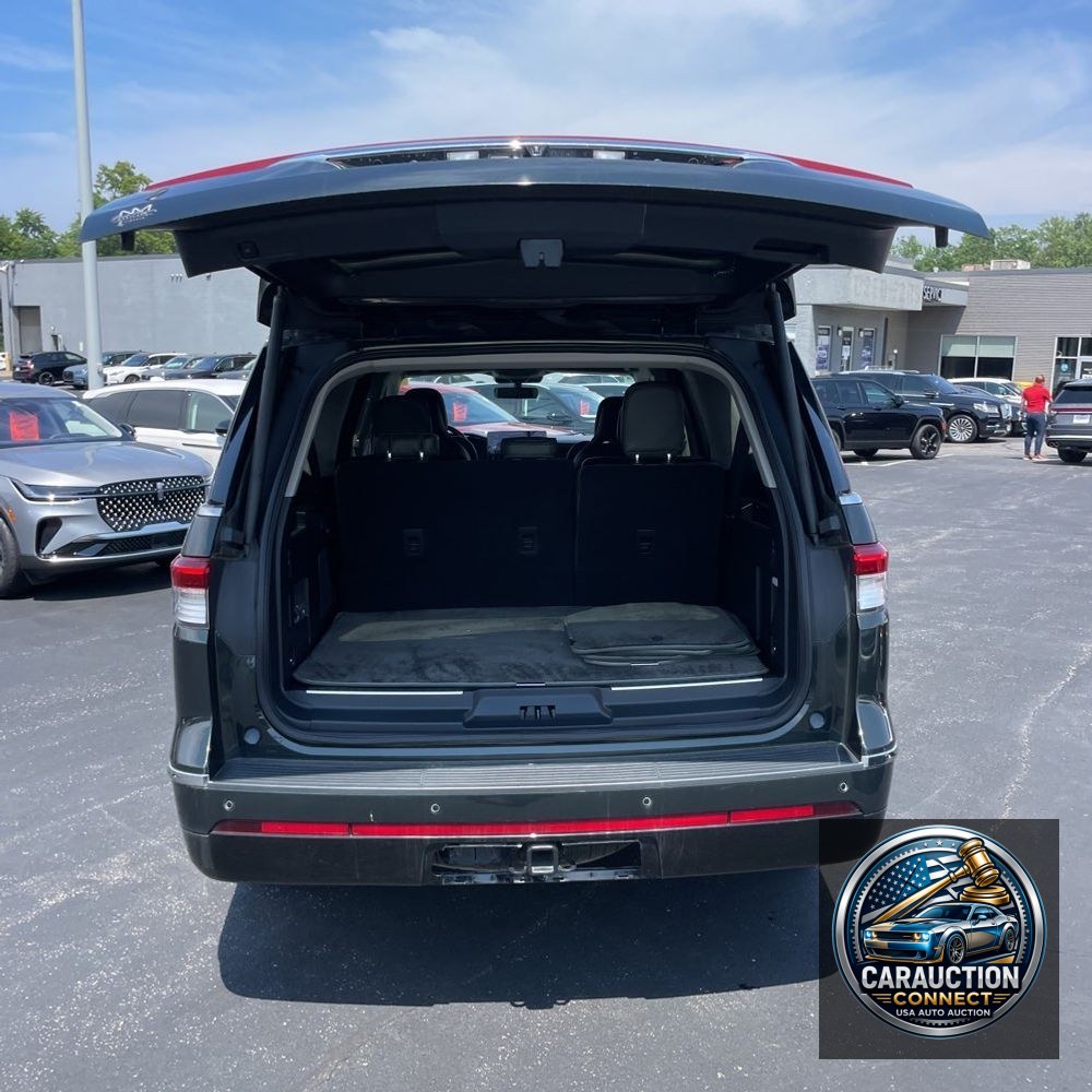 2022 Lincoln Navigator L Black Label