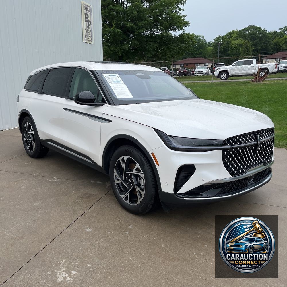 2024 Lincoln Nautilus Hybrid Premiere