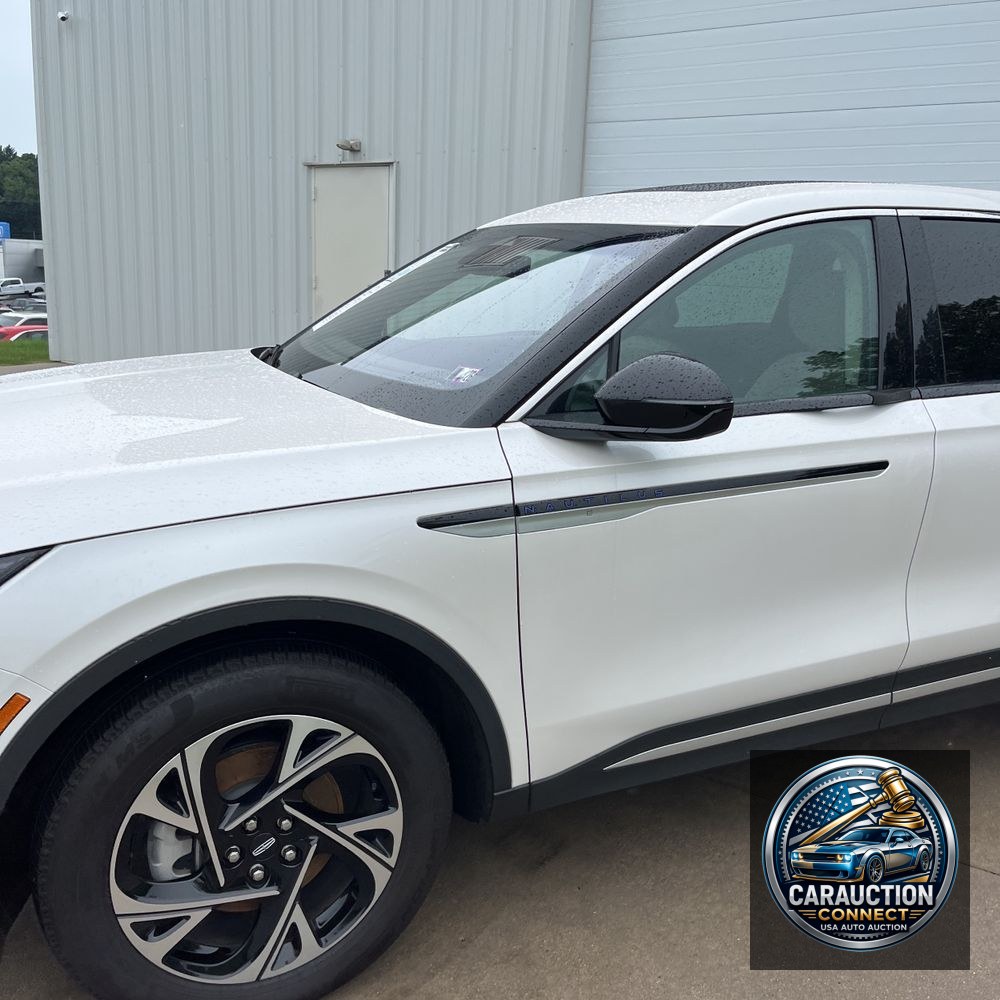 2024 Lincoln Nautilus Hybrid Premiere