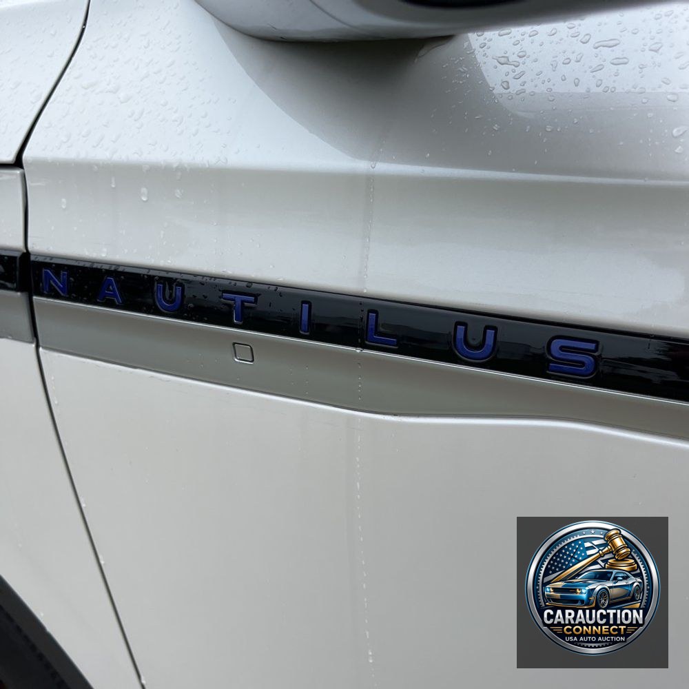 2024 Lincoln Nautilus Hybrid Premiere