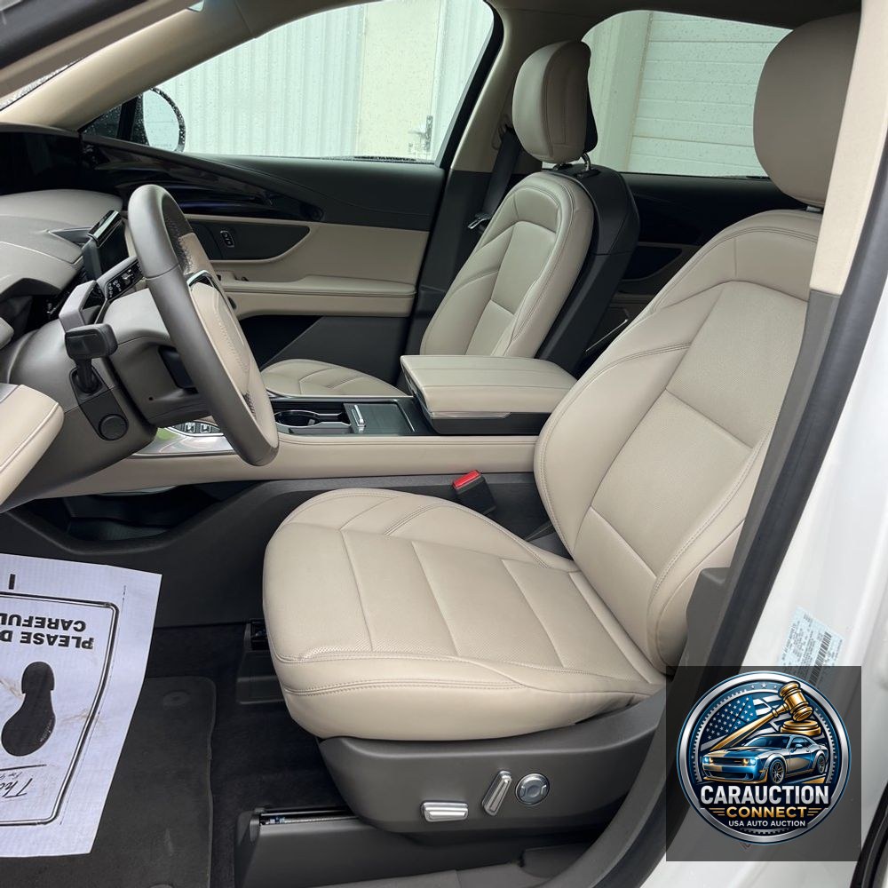 2024 Lincoln Nautilus Hybrid Premiere