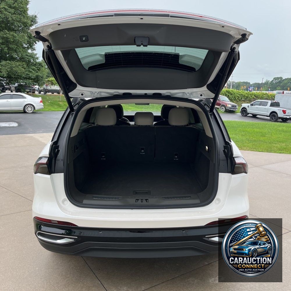 2024 Lincoln Nautilus Hybrid Premiere