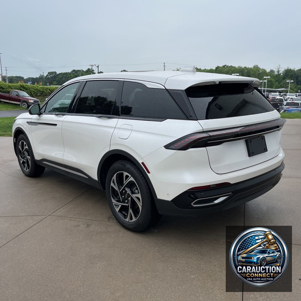 2024 Lincoln Nautilus Hybrid Premiere