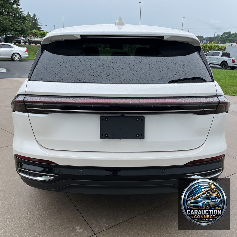2024 Lincoln Nautilus Hybrid Premiere