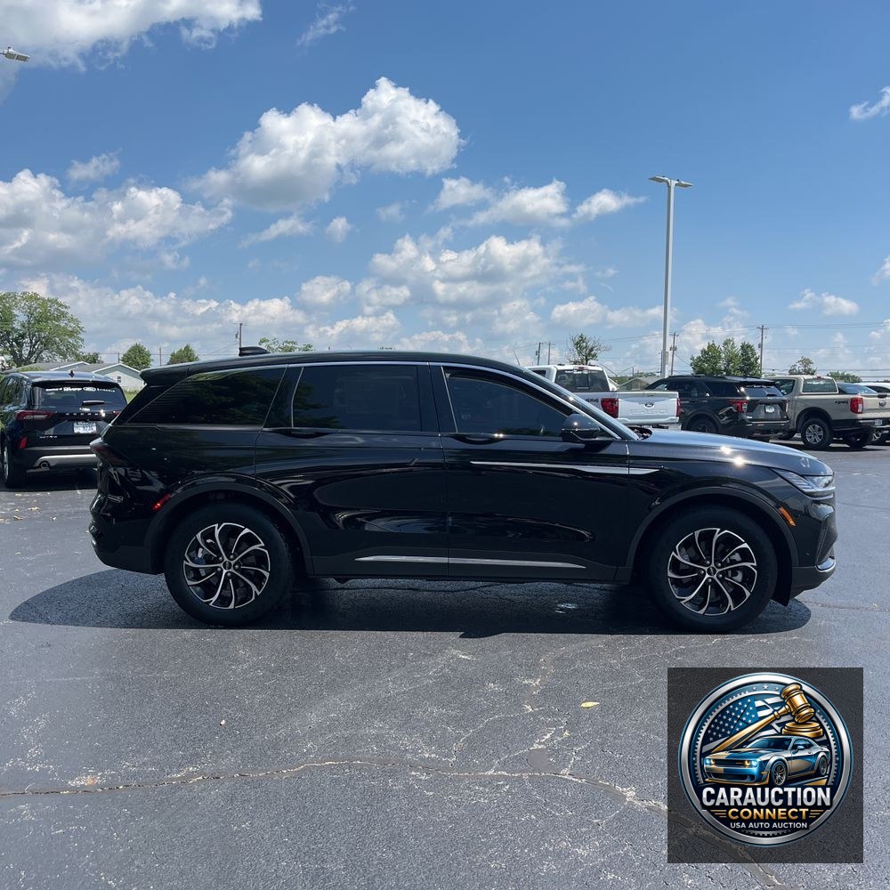 2024 Lincoln Nautilus Hybrid Premiere