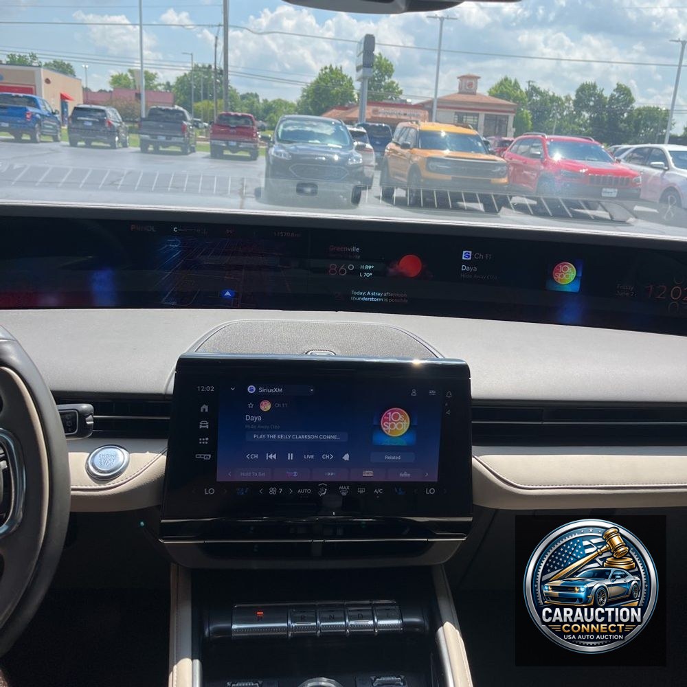 2024 Lincoln Nautilus Hybrid Premiere
