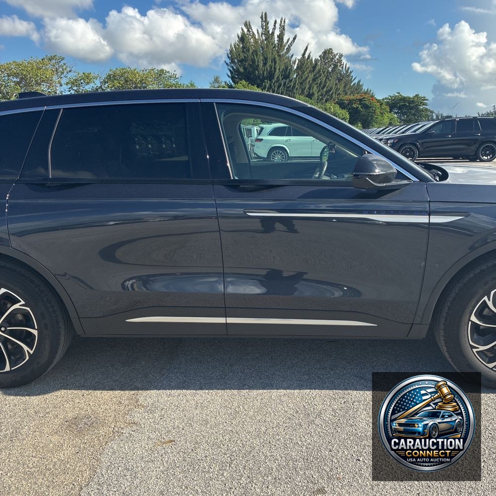2024 Lincoln Nautilus Hybrid Premiere