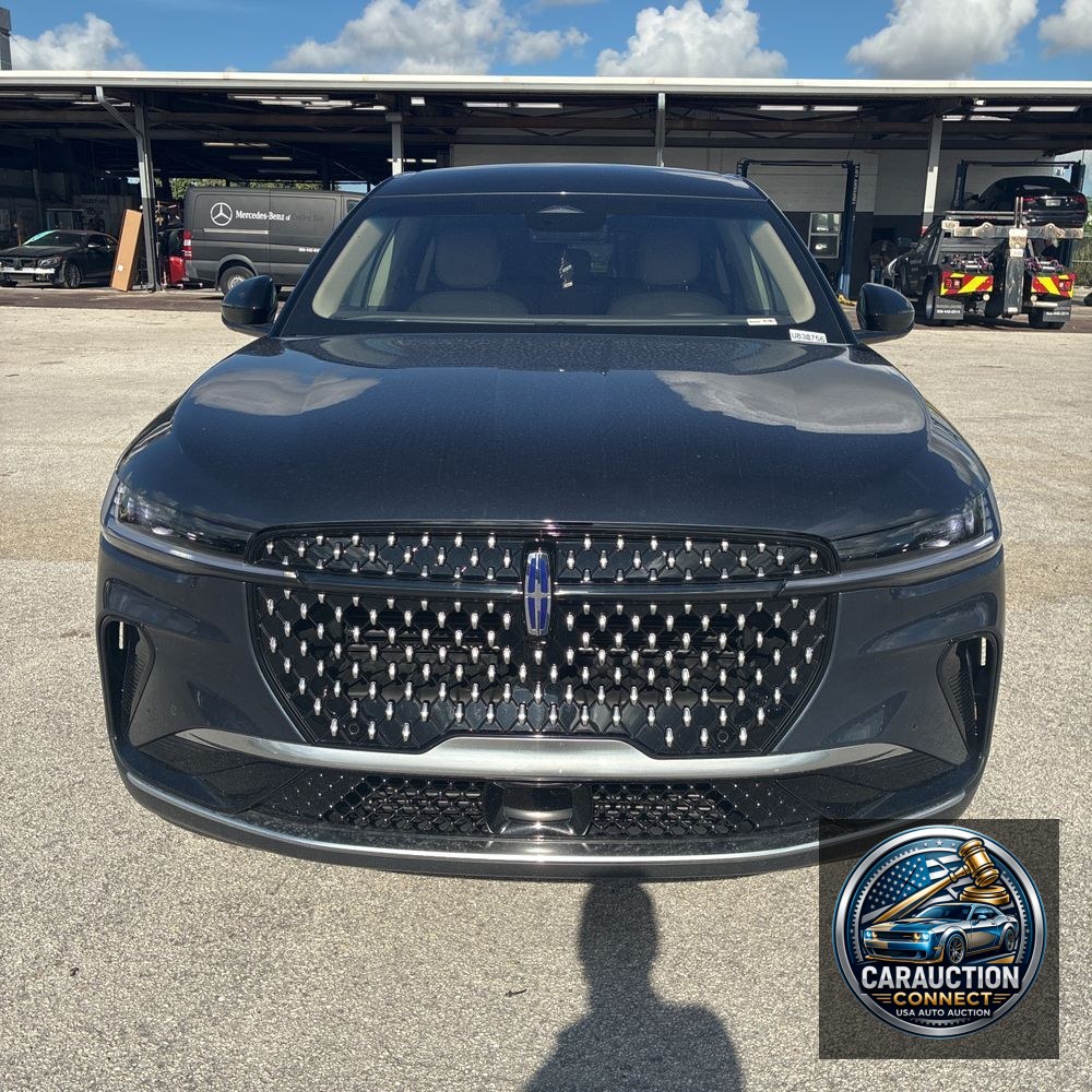 2024 Lincoln Nautilus Hybrid Premiere