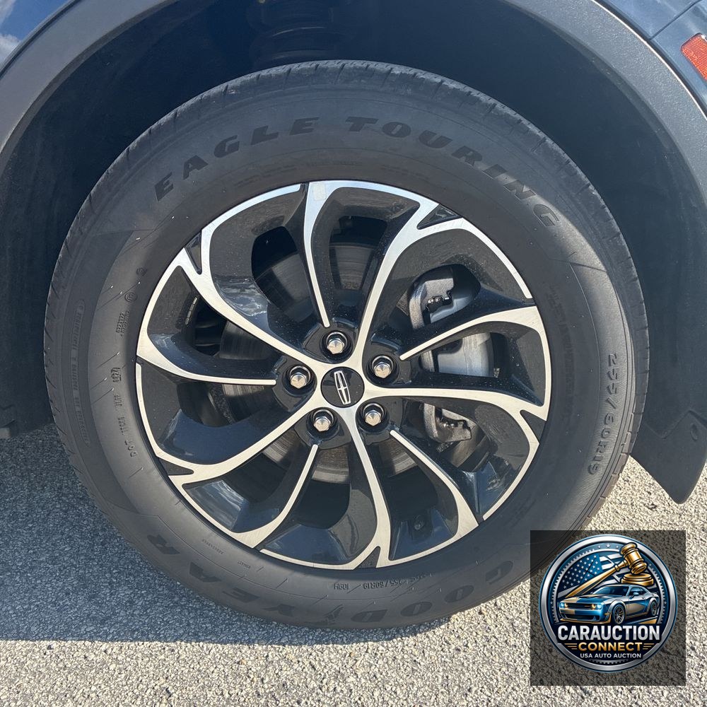 2024 Lincoln Nautilus Hybrid Premiere