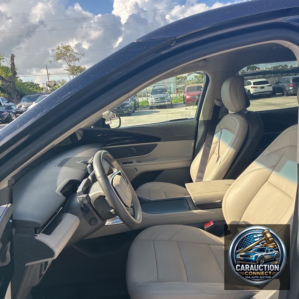 2024 Lincoln Nautilus Hybrid Premiere