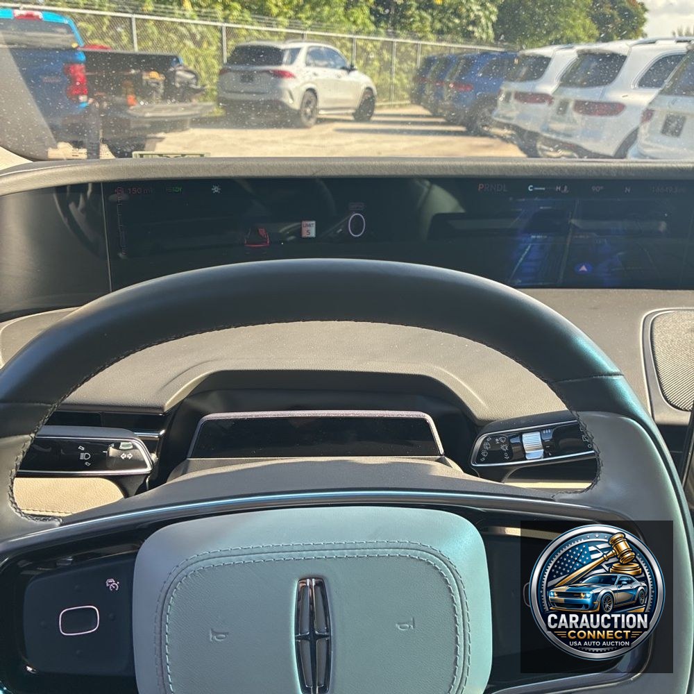 2024 Lincoln Nautilus Hybrid Premiere
