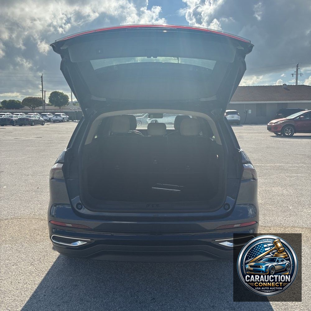 2024 Lincoln Nautilus Hybrid Premiere