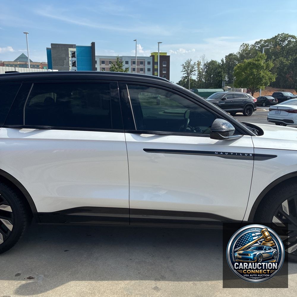 2025 Lincoln Nautilus Hybrid Reserve