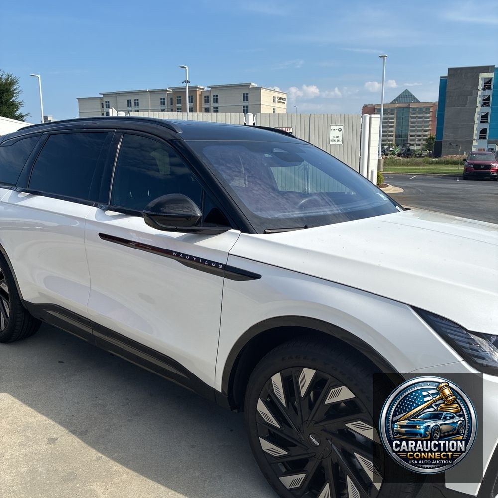 2025 Lincoln Nautilus Hybrid Reserve