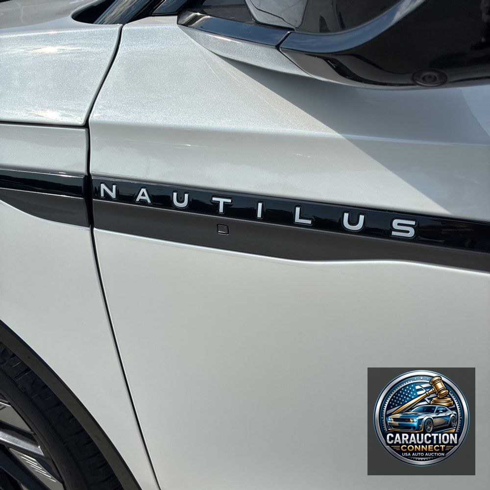 2025 Lincoln Nautilus Hybrid Reserve