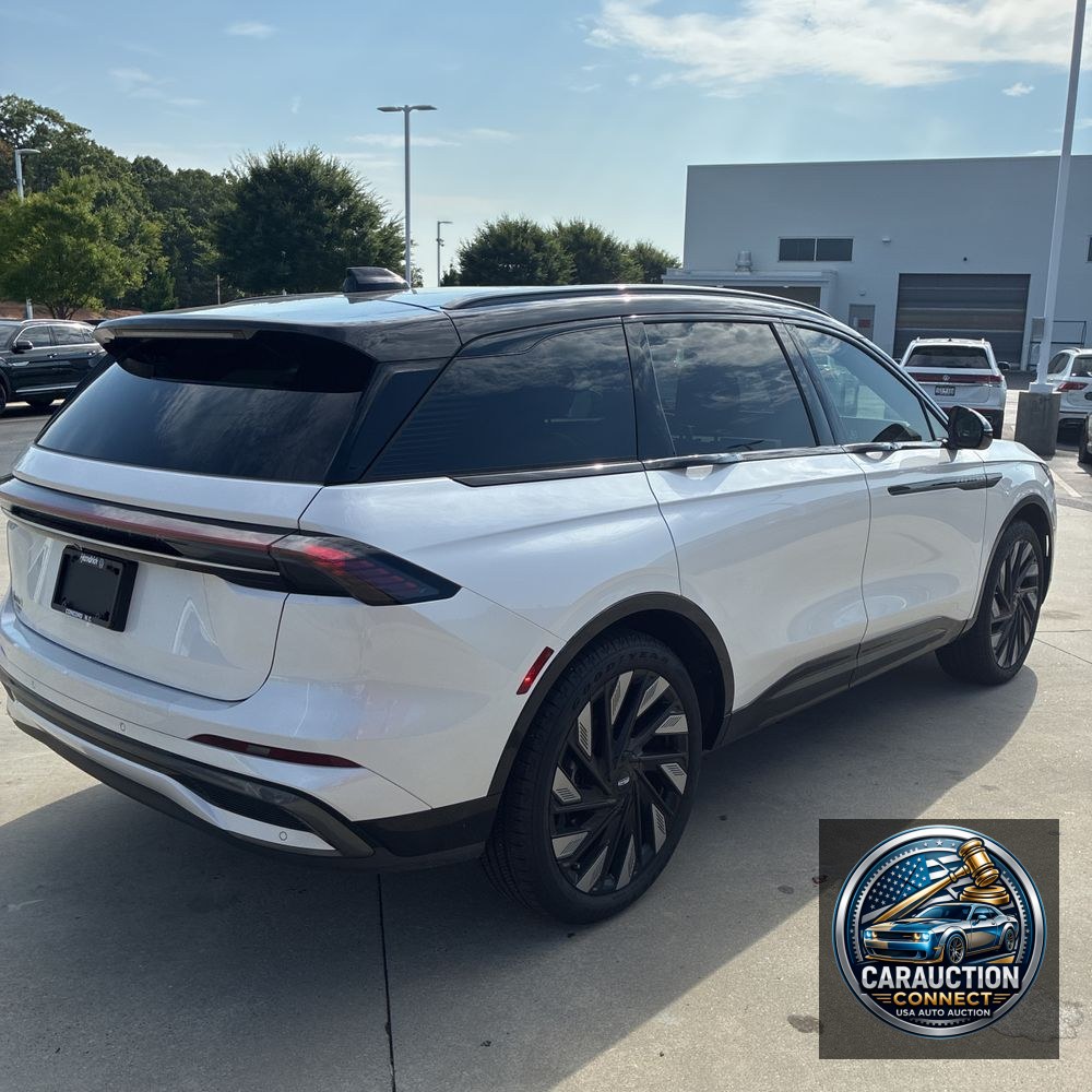 2025 Lincoln Nautilus Hybrid Reserve