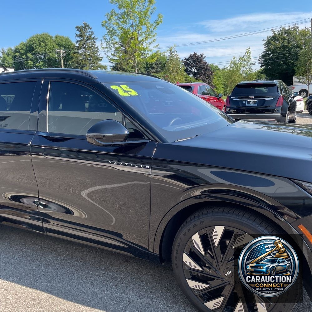 2025 Lincoln Nautilus Hybrid Reserve