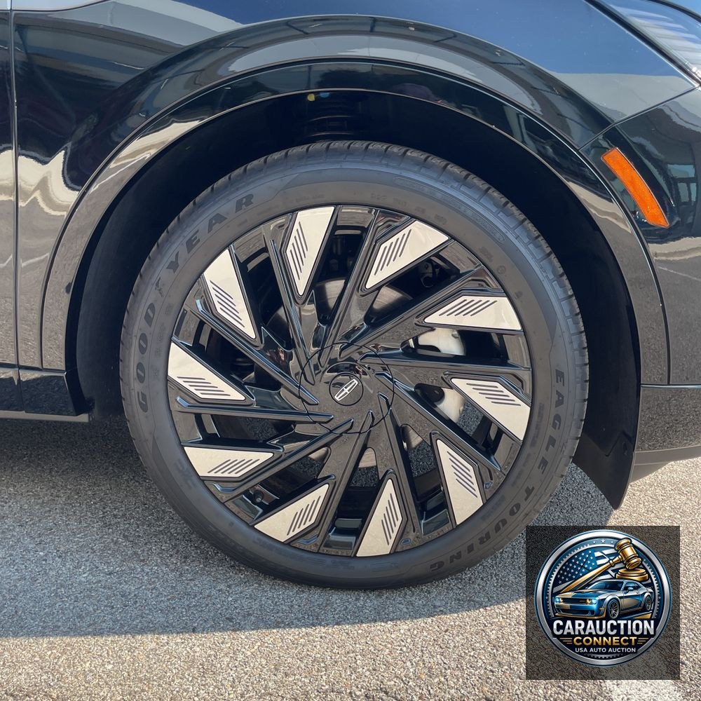 2025 Lincoln Nautilus Hybrid Reserve