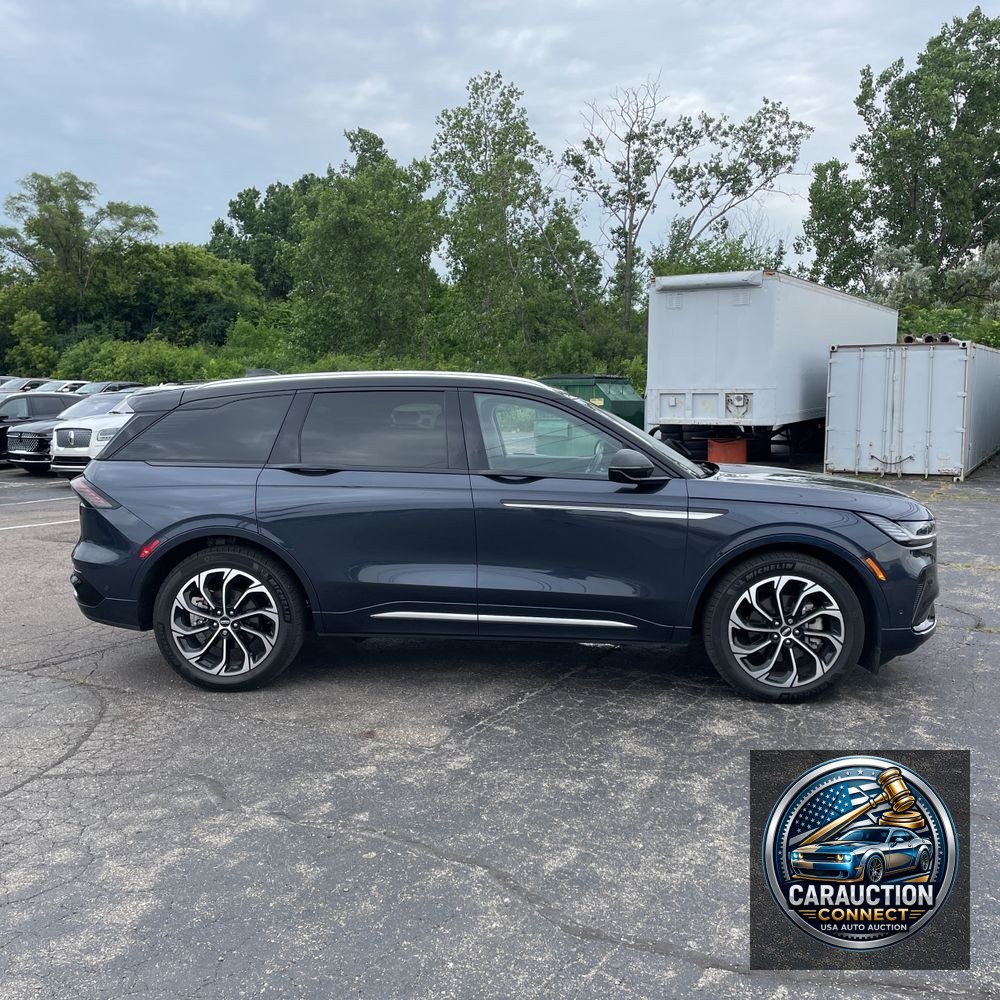 2024 Lincoln Nautilus Hybrid Reserve