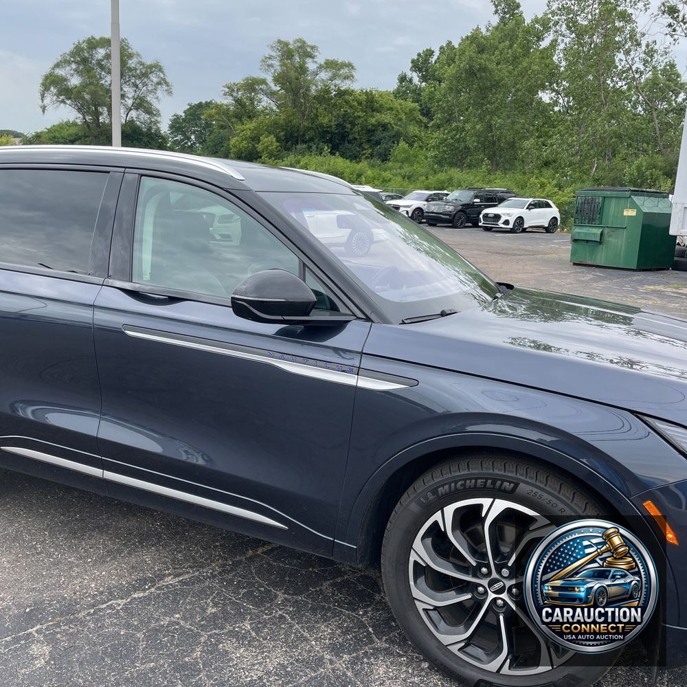 2024 Lincoln Nautilus Hybrid Reserve