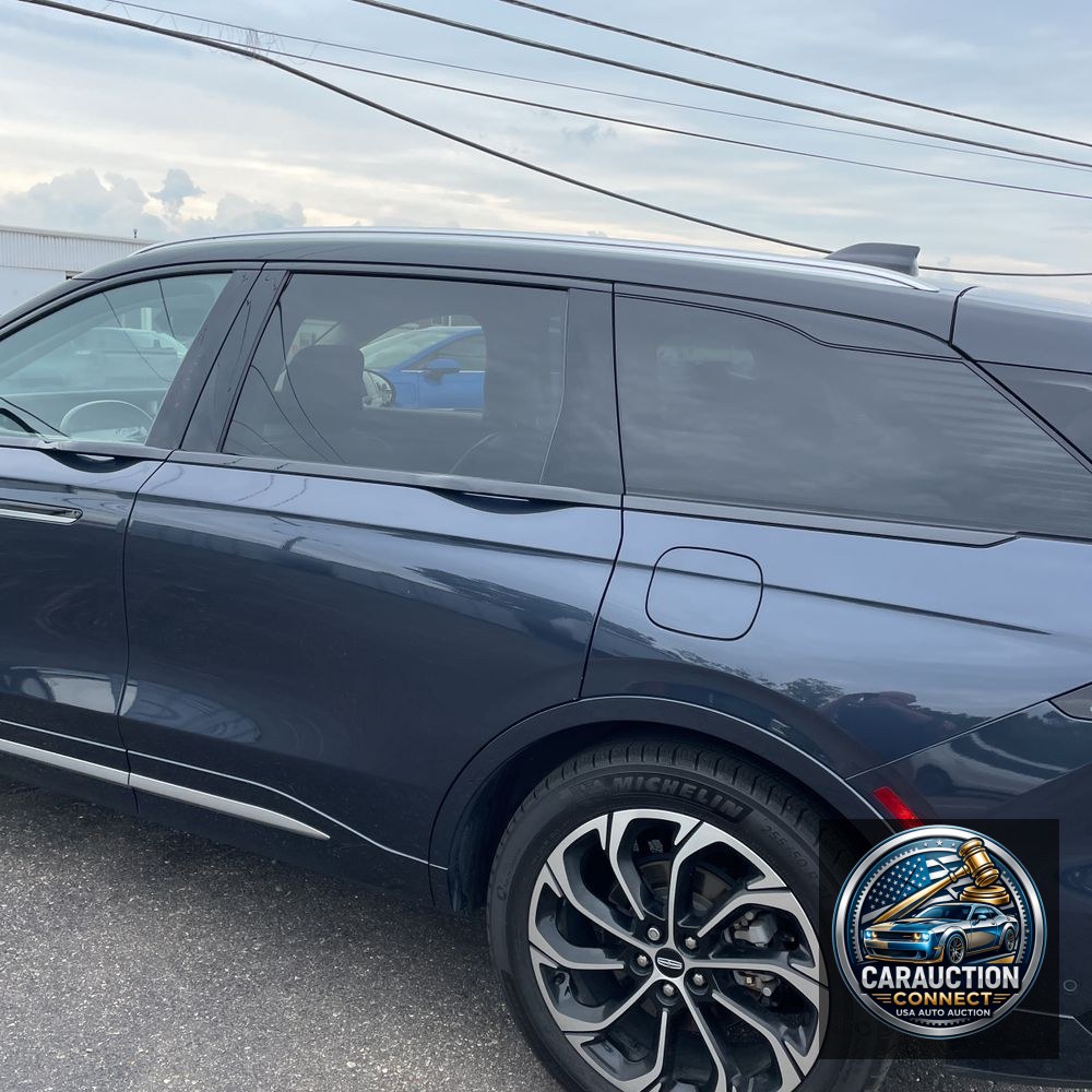2024 Lincoln Nautilus Hybrid Reserve