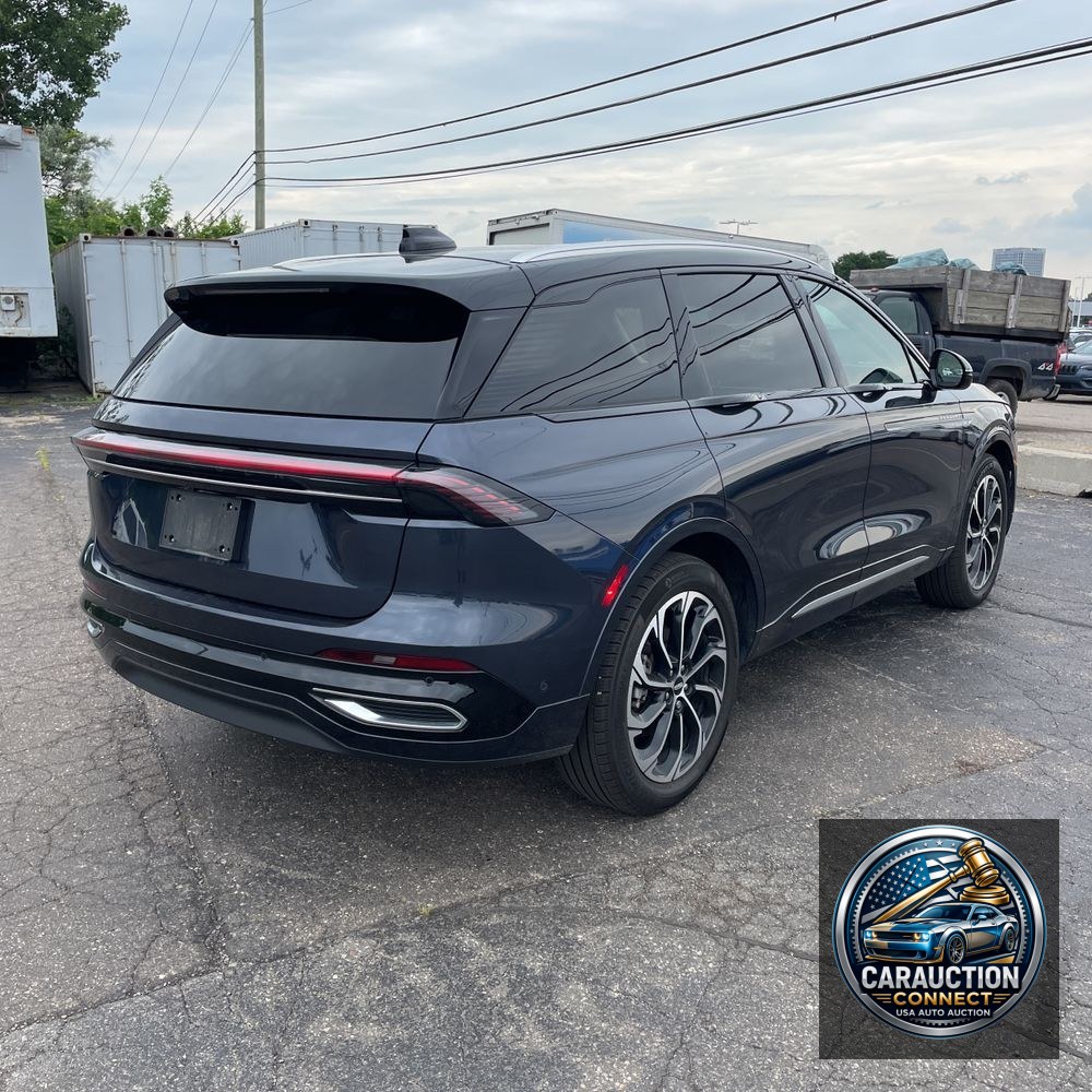 2024 Lincoln Nautilus Hybrid Reserve
